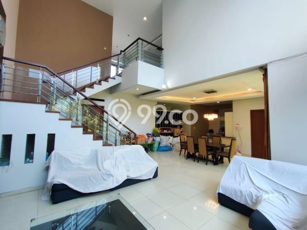 HARGA TERBAIK! Rumah Premium di Batununggal, LT 375m2m² LB 400m2m² HARGA TERBAIK! Rumah Premium di Batununggal, LT 375m2m² LB 400m2m²