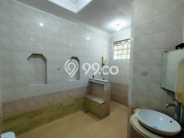Rumah Cantik Siap Huni Di Batununggal Luas 360m2 Aman Rumah Cantik Siap Huni Di Batununggal Luas 360m2 Aman