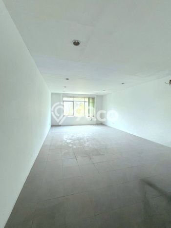 Ruko Disewa di Bandung dengan LB 180m2 Area Komersial Ramai Ruko Disewa di Bandung dengan LB 180m2 Area Komersial Ramai