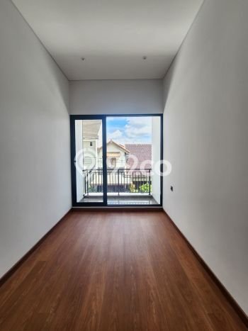Rumah Modern 4 Kamar LT 100m2 di BKR Rumah Modern 4 Kamar LT 100m2 di BKR
