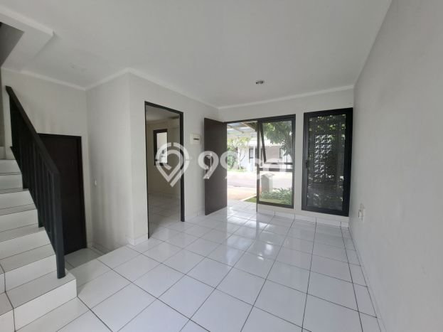 Disewakan! Rumah 2 Kamar Tidur &
2 Kamar Mandi di Gede Bage, Bandung Disewakan! Rumah 2 Kamar Tidur &
2 Kamar Mandi di Gede Bage, Bandung