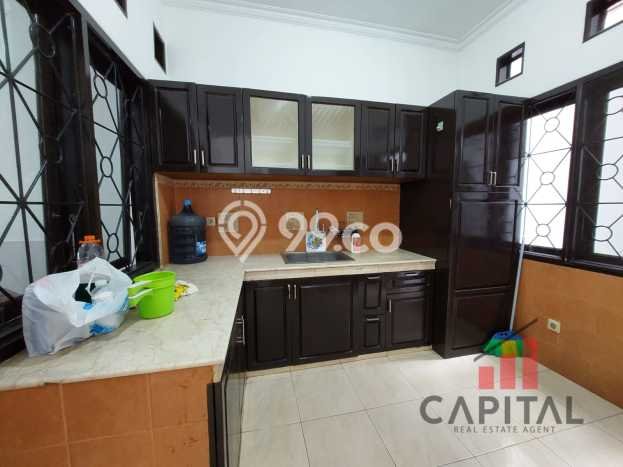 Rumah Nyaman di Margahayu, 2 KM, Area Tenang, LT 153m² LB 120m² Rumah Nyaman di Margahayu, 2 KM, Area Tenang, LT 153m² LB 120m²