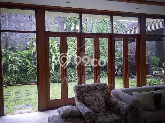 Rumah Mewah Siap Huni LT 745m2 di Coblong, Bandung Rumah Mewah Siap Huni LT 745m2 di Coblong, Bandung