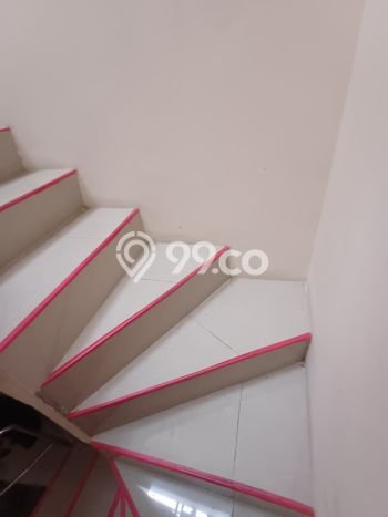 Rumah Minimalis 2 Kamar LT 40m2 di Jelambar Rumah Minimalis 2 Kamar LT 40m2 di Jelambar