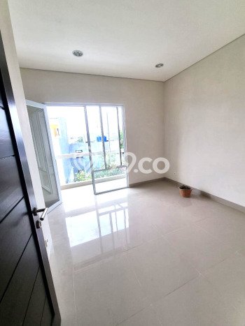 For Sale Hunian Rumah Nyaman 3 KT di Duri Kepa, Jakarta Barat For Sale Hunian Rumah Nyaman 3 KT di Duri Kepa, Jakarta Barat