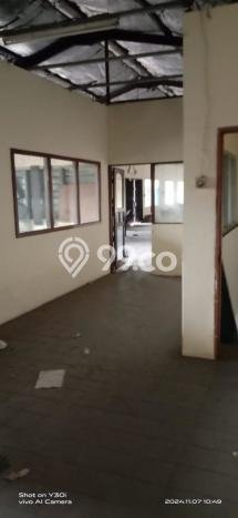 Lokasi Strategis! Dijual Gudang Bisnis di Kembangan, Jakarta Barat Kondisi Bagus Lokasi Strategis! Dijual Gudang Bisnis di Kembangan, Jakarta Barat Kondisi Bagus