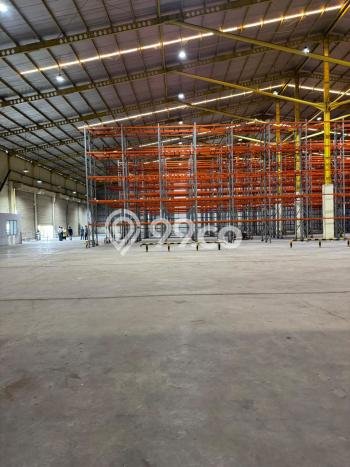 Unit Gudang Dijual di Bekasi LT 97000m2 & LB 10800m2 Unit Gudang Dijual di Bekasi LT 97000m2 & LB 10800m2