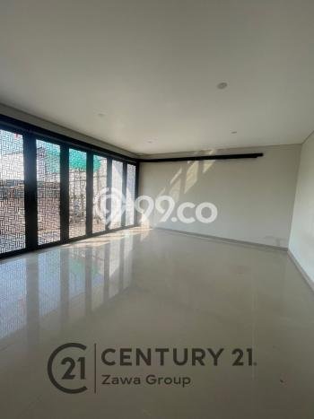 Rumah Elit LB 650m2 Siap Huni Desain Elegan di Pantai Indah Kapuk, Jakarta Utara Rumah Elit LB 650m2 Siap Huni Desain Elegan di Pantai Indah Kapuk, Jakarta Utara
