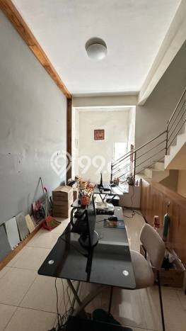 Ruko Bagus LT 103m2 LB 146m2 Dijual di Klojen Malang Ruko Bagus LT 103m2 LB 146m2 Dijual di Klojen Malang