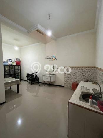 Dijual Segera Kost 11 Kamar, 3 Kamar Mandi di Dau, Malang, Luas 200m2 Dijual Segera Kost 11 Kamar, 3 Kamar Mandi di Dau, Malang, Luas 200m2