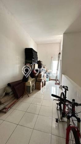Ruko Bagus LT 103m2 LB 146m2 Dijual di Klojen Malang Ruko Bagus LT 103m2 LB 146m2 Dijual di Klojen Malang