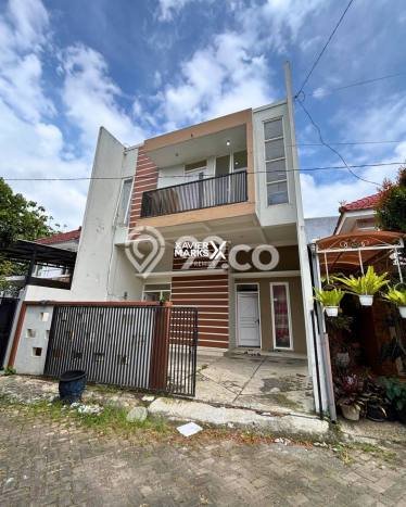 Dijual Segera Kost 10 Kamar, 5 Kamar Mandi di Lowokwaru, Malang, Luas 180m2 Dijual Segera Kost 10 Kamar, 5 Kamar Mandi di Lowokwaru, Malang, Luas 180m2