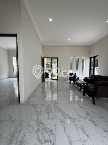 Disewakan! Rumah 1 Kamar Tidur &
1 Kamar Mandi di Villa Puncak Tidar, Malang Disewakan! Rumah 1 Kamar Tidur &
1 Kamar Mandi di Villa Puncak Tidar, Malang