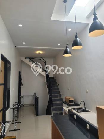 Rumah Modern Minimalis 9 Kamar Bisa Langsung Pindah di Lowokwaru Rumah Modern Minimalis 9 Kamar Bisa Langsung Pindah di Lowokwaru
