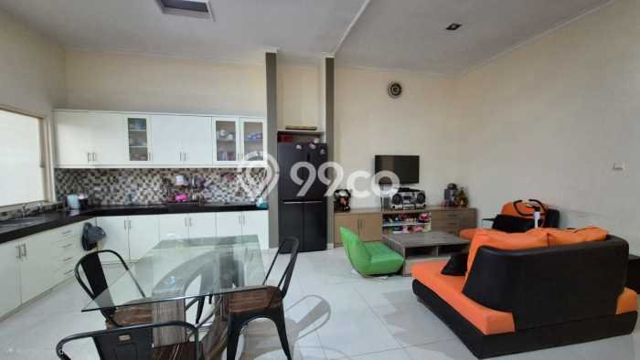 Rumah Minimalis 3 KT LT 190m2 di Taman Kopo Indah Rumah Minimalis 3 KT LT 190m2 di Taman Kopo Indah