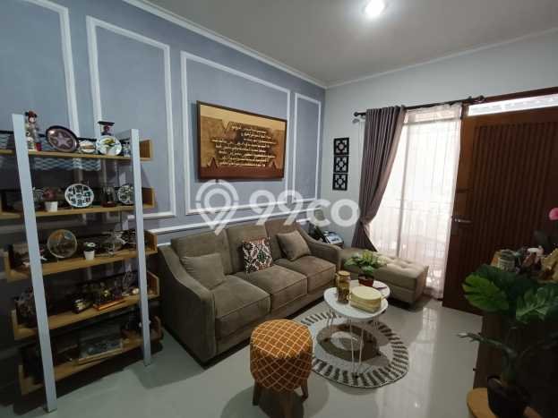 Rumah Minimalis 3 KT di Sariwangi Bandung Semi Furnished Rumah Minimalis 3 KT di Sariwangi Bandung Semi Furnished