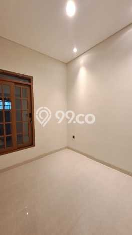 Jarang Ada! Rumah Kontrakan 2 Kamar Bagus Siap Huni Taman Holis Indah Jarang Ada! Rumah Kontrakan 2 Kamar Bagus Siap Huni Taman Holis Indah