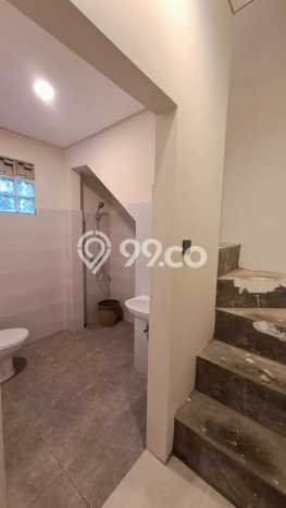 Jarang Ada! Rumah Kontrakan 2 Kamar Bagus Siap Huni Taman Holis Indah Jarang Ada! Rumah Kontrakan 2 Kamar Bagus Siap Huni Taman Holis Indah