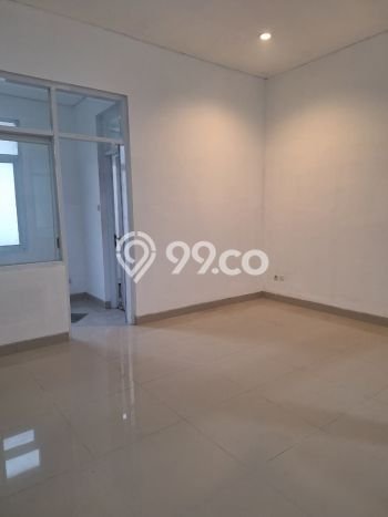 Unit Ruko Disewakan di Mekar Wangi di Area Ramai & Strategis Unit Ruko Disewakan di Mekar Wangi di Area Ramai & Strategis