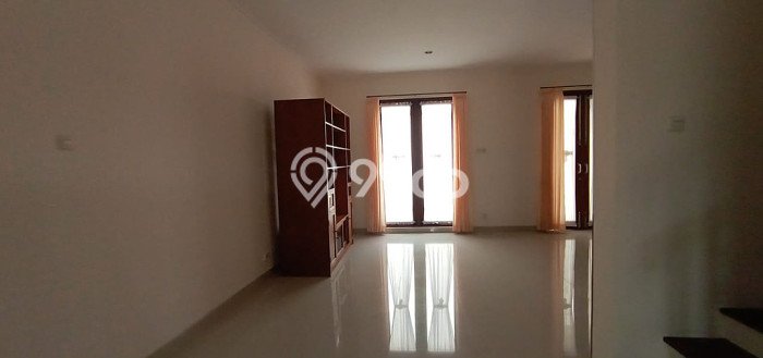 Siap Huni Rumah Mewah 5 Kamar di Mlati Dekat ke Mana Saja Siap Huni Rumah Mewah 5 Kamar di Mlati Dekat ke Mana Saja