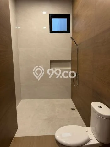 Jual Rumah Mewah Megah Dengan View Eksklusif di Muara Karang, Jakarta Utara Jual Rumah Mewah Megah Dengan View Eksklusif di Muara Karang, Jakarta Utara