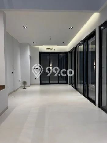 Jual Rumah Mewah Megah Dengan View Eksklusif di Muara Karang, Jakarta Utara Jual Rumah Mewah Megah Dengan View Eksklusif di Muara Karang, Jakarta Utara