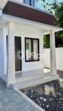 Rumah Nyaman dengan Luas Tanah 83m² dan Luas Bangunan 60m² di Area Mumbul, Badung Rumah Nyaman dengan Luas Tanah 83m² dan Luas Bangunan 60m² di Area Mumbul, Badung