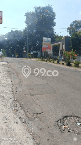 Ruko Dijual di Semarang Barat Semarang dengan Luas Bangunan 120m2 Ruko Dijual di Semarang Barat Semarang dengan Luas Bangunan 120m2