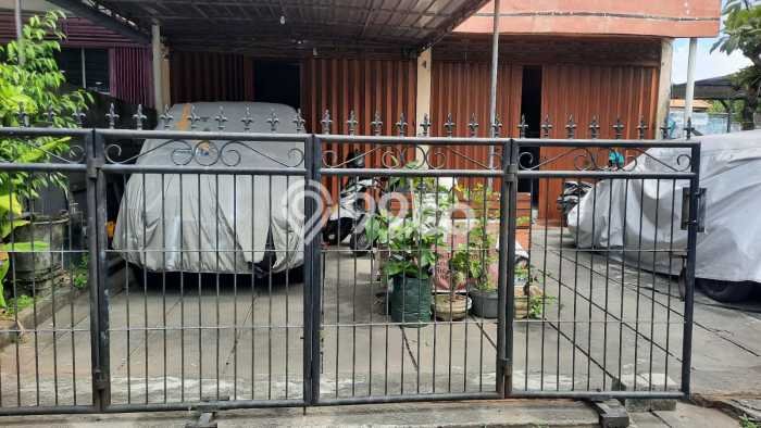 Unit Ruko Dijual di Denpasar LT 326m2 & LB 200m2 Unit Ruko Dijual di Denpasar LT 326m2 & LB 200m2