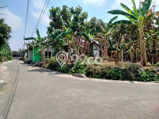 Tanah untuk Dijual di Ngaglik Sleman Luas 438m2 Tanah untuk Dijual di Ngaglik Sleman Luas 438m2