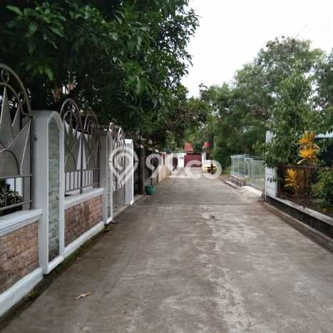 Rumah Mewah Siap Huni LT 489m2 di Mlati, Sleman Rumah Mewah Siap Huni LT 489m2 di Mlati, Sleman