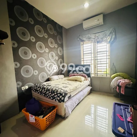 SIAP HUNI! Rumah Asri di Medan Sunggal, Luas 150m2m² Bangunan 300m2m² SIAP HUNI! Rumah Asri di Medan Sunggal, Luas 150m2m² Bangunan 300m2m²