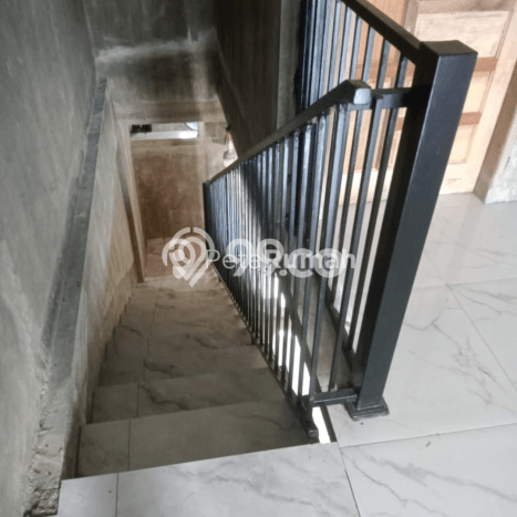 LOKASI STRATEGIS! Ruko di Percut Sei Tuan, Luas 96m2m², Pusat Bisnis, Mainroad LOKASI STRATEGIS! Ruko di Percut Sei Tuan, Luas 96m2m², Pusat Bisnis, Mainroad