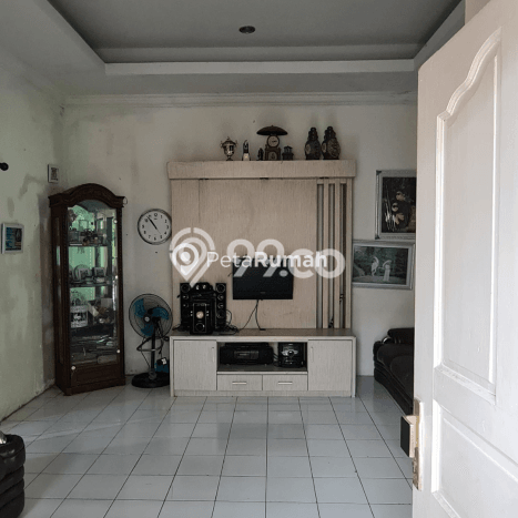 Rumah Strategis di Medan Helvetia, Medan, LT 154m² LB 33m² - HARGA NEGO! Rumah Strategis di Medan Helvetia, Medan, LT 154m² LB 33m² - HARGA NEGO!