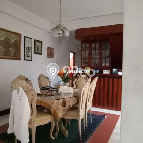 Jual Rumah Bagus Siap Huni LB 300m2 di Medan Baru, Medan Jual Rumah Bagus Siap Huni LB 300m2 di Medan Baru, Medan