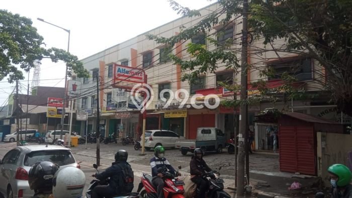 Dijual! Ruko di Cengkareng Barat Jakarta Barat LT 106m2 / LB 221m2 Kawasan Strategis Dijual! Ruko di Cengkareng Barat Jakarta Barat LT 106m2 / LB 221m2 Kawasan Strategis