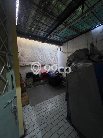 Ruko Dijual di Jakarta Barat LT 95m2 & LB 285m2 Lokasi Terbaik! Ruko Dijual di Jakarta Barat LT 95m2 & LB 285m2 Lokasi Terbaik!
