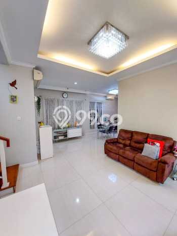Ready to Use! Luxury House LT 130m2 Desain Modern di Cipete Ready to Use! Luxury House LT 130m2 Desain Modern di Cipete