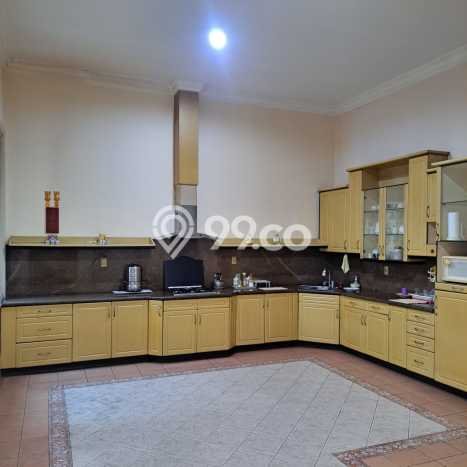 Siap Huni Hunian Elit 6 Kamar di Penjaringan Dekat ke Mana Pun Siap Huni Hunian Elit 6 Kamar di Penjaringan Dekat ke Mana Pun