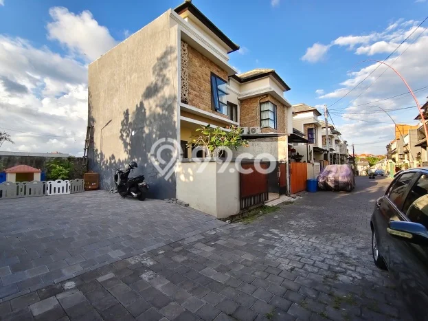 Rumah di Denpasar Barat, Dekat Mall, 3 KT Rumah di Denpasar Barat, Dekat Mall, 3 KT