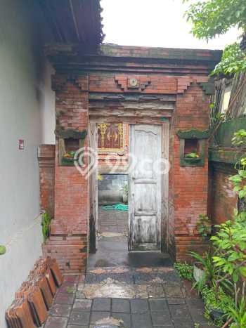 Rumah sewa siap huni 3 Kamar Tidur di Seminyak, Badung Rumah sewa siap huni 3 Kamar Tidur di Seminyak, Badung