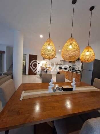 Vila Kawasan , Luas 0m2m², Dekat Mudah Pusat Kota Vila Kawasan , Luas 0m2m², Dekat Mudah Pusat Kota