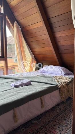 LOKASI STRATEGIS! Vila Kawasan , Area 250m2m², Lokasi Strategis LOKASI STRATEGIS! Vila Kawasan , Area 250m2m², Lokasi Strategis