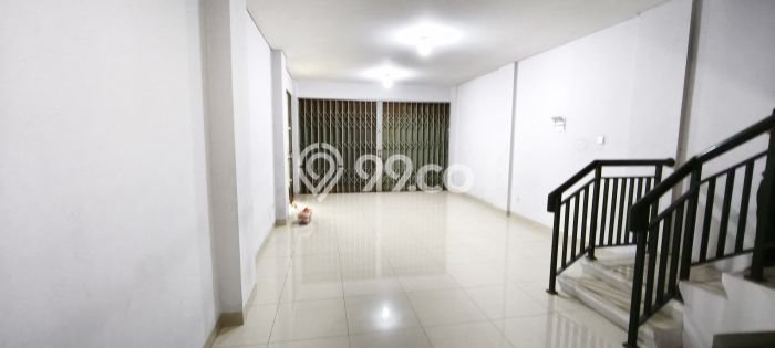 Ruko Dijual di Prime Area Bandung Luas 220m2 Ruko Dijual di Prime Area Bandung Luas 220m2
