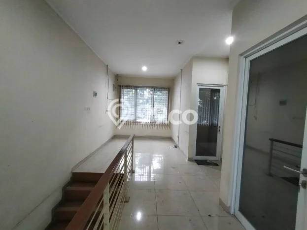 Ruko Dijual di Prime Area Bandung Luas 294m2 Ruko Dijual di Prime Area Bandung Luas 294m2
