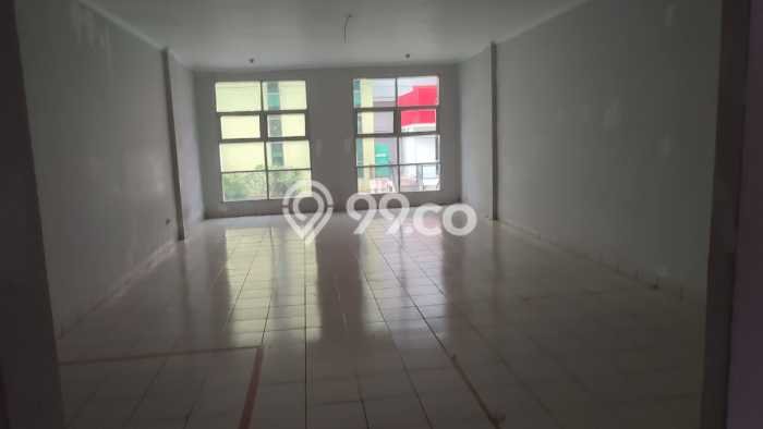 Ruko Dijual di Bandung LT 60m2 & LB 120m2 Lokasi Terbaik! Ruko Dijual di Bandung LT 60m2 & LB 120m2 Lokasi Terbaik!