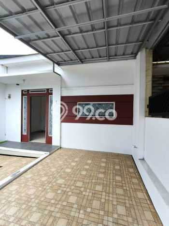 Rumah Lingkungan Asri di , Bandung, Luas 69m2m² Bangunan 45m2m² Rumah Lingkungan Asri di , Bandung, Luas 69m2m² Bangunan 45m2m²
