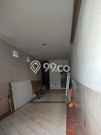 Rumah Mewah LB 300m2 Siap Pakai Desain Elegan di Otista, Bandung Rumah Mewah LB 300m2 Siap Pakai Desain Elegan di Otista, Bandung