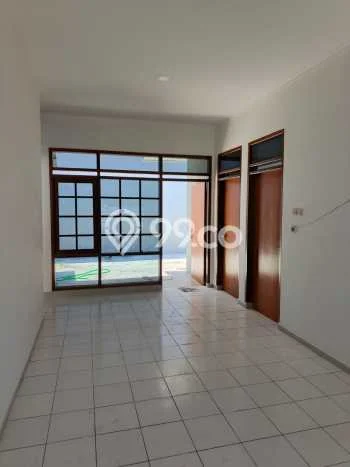 PREMIUM CHOICE! Rumah di , 2 KT, Area Strategis, Luas 135m2m² LB 70m2m² PREMIUM CHOICE! Rumah di , 2 KT, Area Strategis, Luas 135m2m² LB 70m2m²