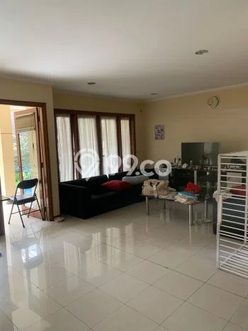 Rumah sewa siap pakai 3 Kamar Tidur di Pasteur, Bandung Rumah sewa siap pakai 3 Kamar Tidur di Pasteur, Bandung